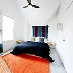 Detroit 5-Bedroom, Near Museums & Ping Pong